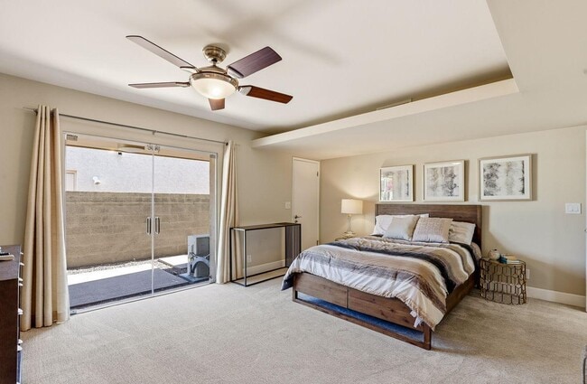 Building Photo - 8101 E Del Timbre Dr