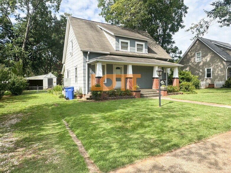 Building Photo - 105 Arrington Ave