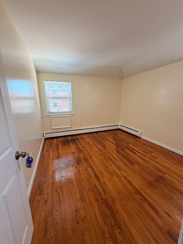 Building Photo - 3189 Hatting Pl