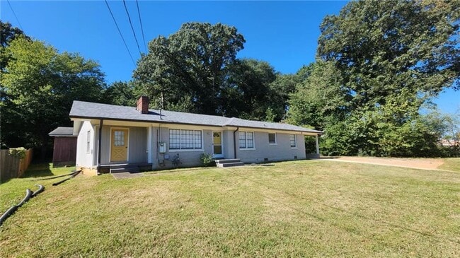 Building Photo - 349 Johnson Ferry Rd