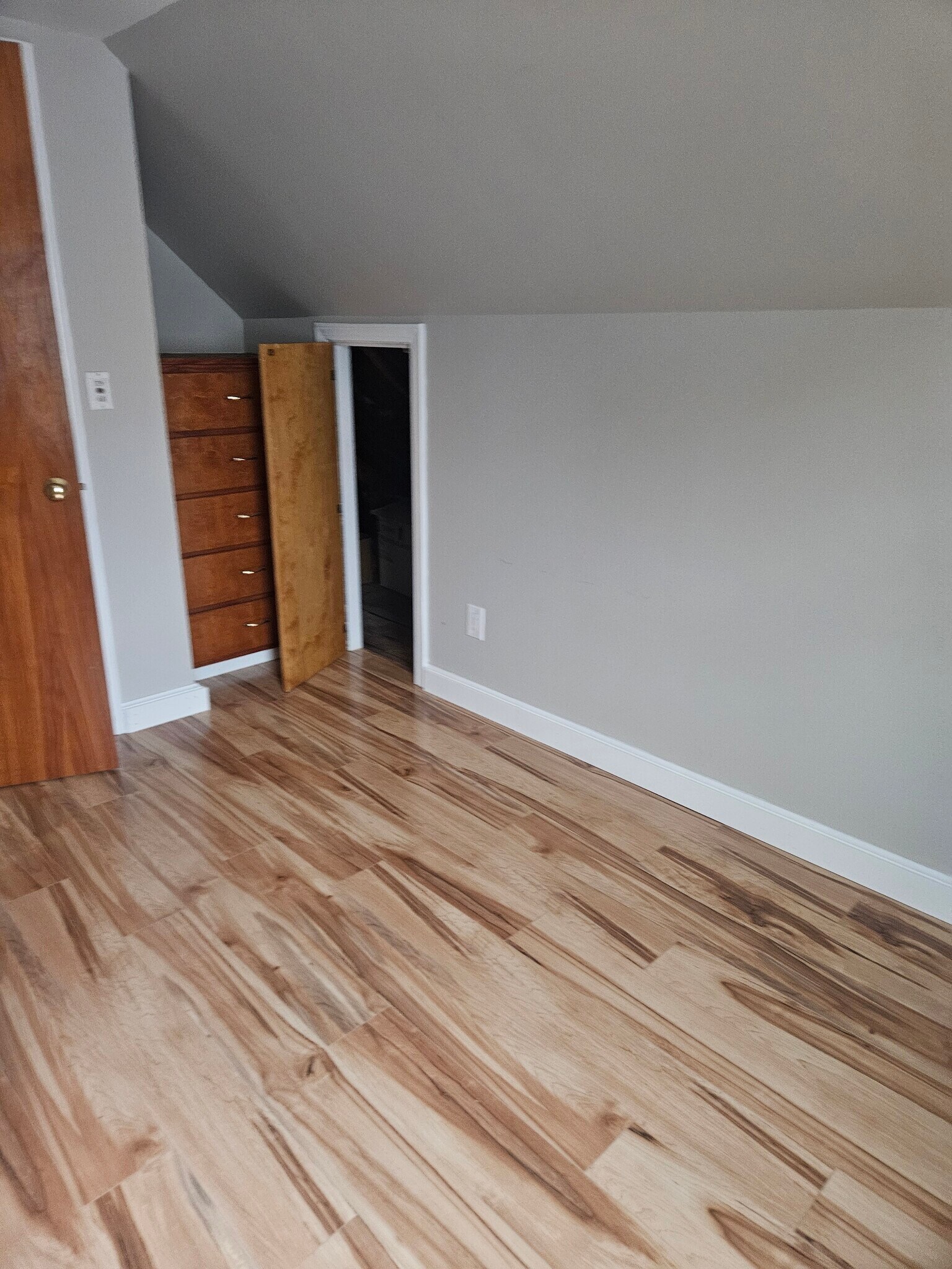 Building Photo - 115 N Hull St