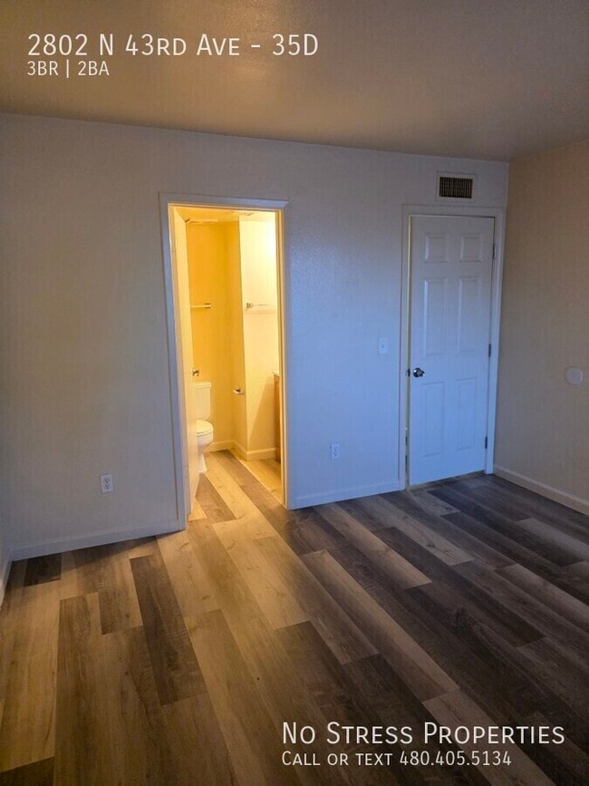 Building Photo - 2802 N 43rd Ave