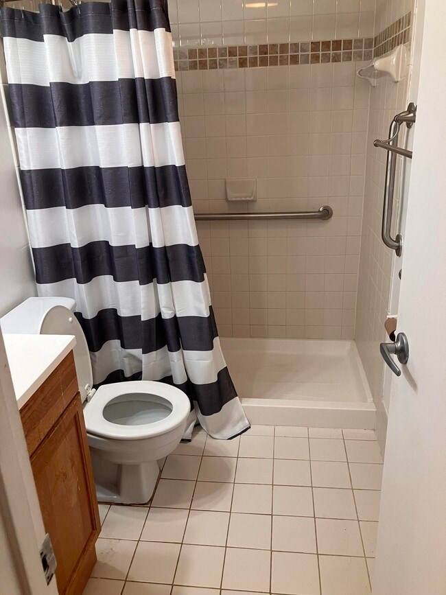 Building Photo - 259 Sheffield K