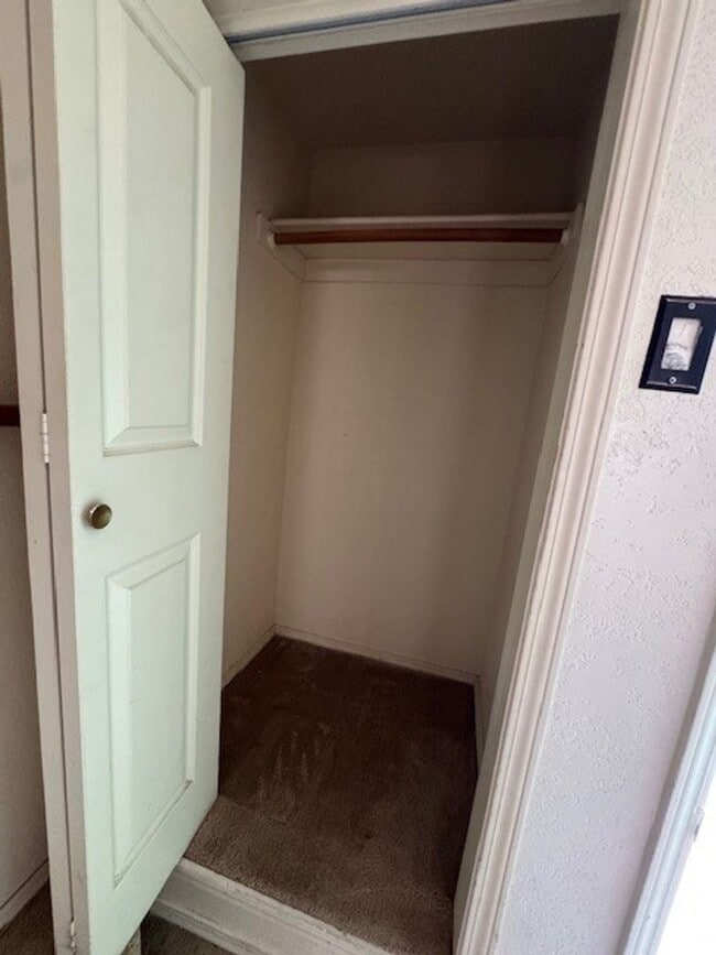 Building Photo - 2Br 2Ba Condo McCormick area w/Garage, Pool