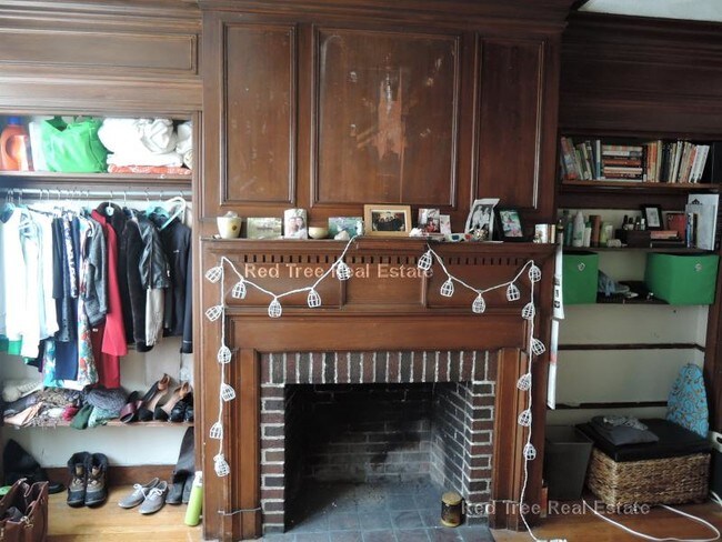 Building Photo - 1711 Commonwealth Ave