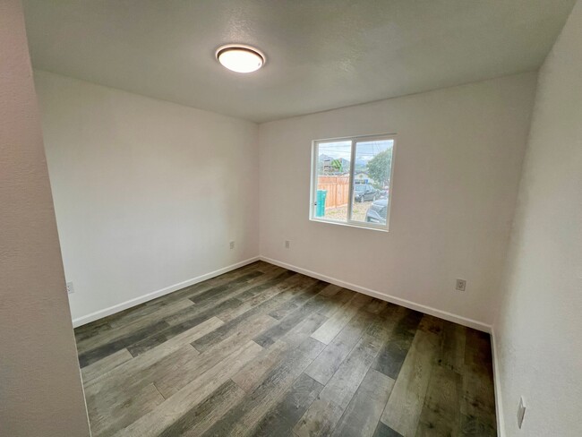 Building Photo - 1499 15th St
