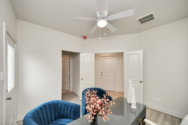 Building Photo - 5218 Burress Springs Ln