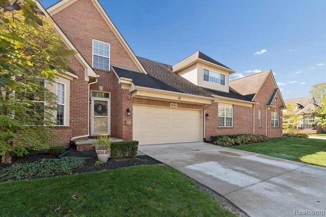 Building Photo - 48551 Oak Bridge Dr