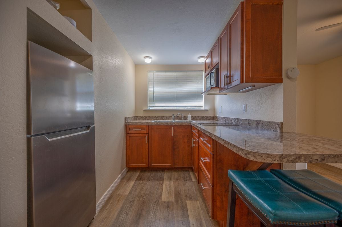 Building Photo - 8340 Roosevelt St