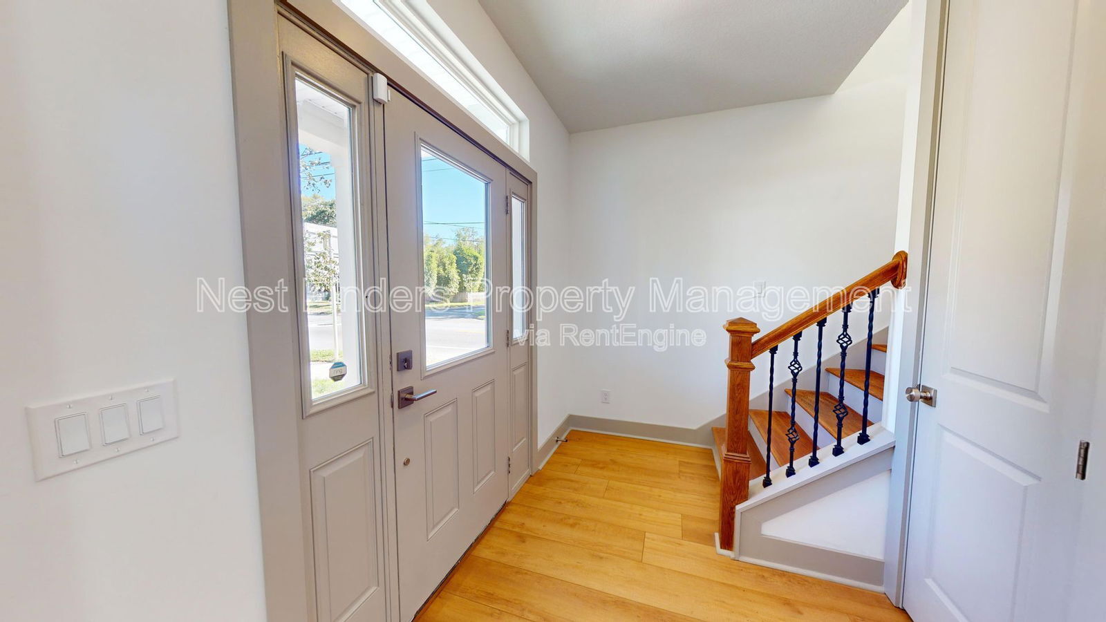 Building Photo - 966 Ingleside Ave