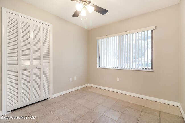 Building Photo - 5221 Carrick Rd