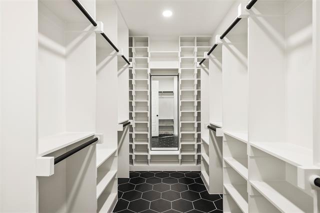 Building Photo - 203 St Andrews Dr