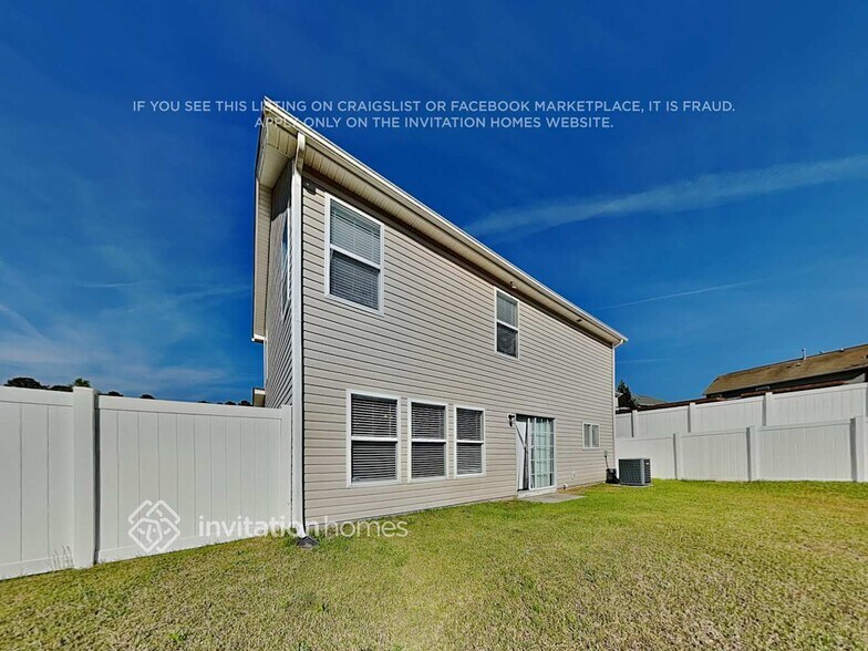 Building Photo - 6113 Mansura Dr