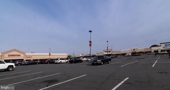 Building Photo - 7147 Donnell Pl