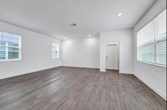 Building Photo - 9809 Introduction Wy