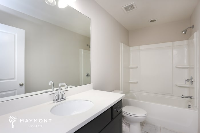 Building Photo - 836 Regal Ln