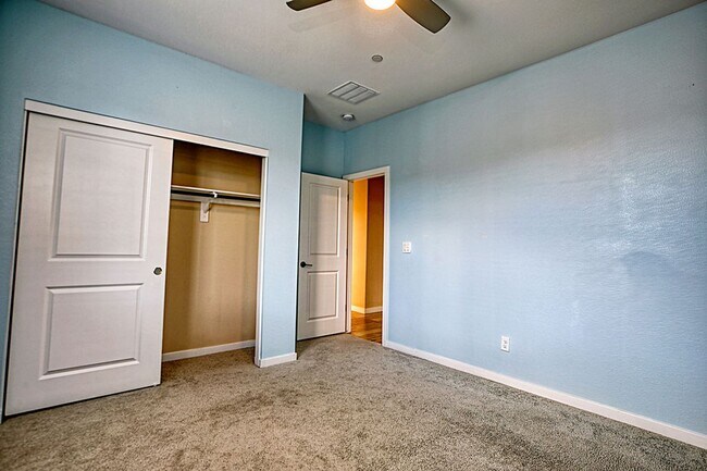 Building Photo - 3364 Caldora Ln