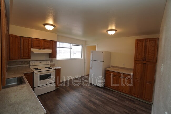 Building Photo - 4476 S Newton St