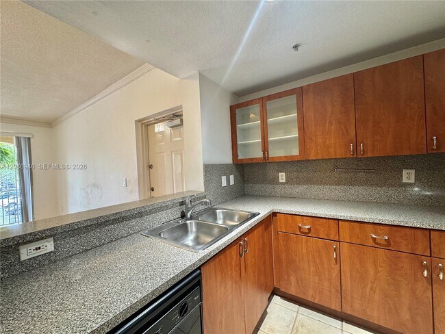 Building Photo - 6360 NW 114th Ave