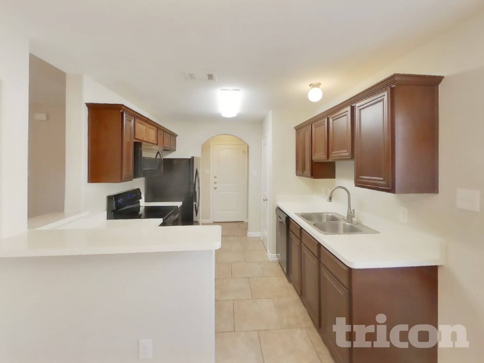 Building Photo - 8617 Silverbell Ln