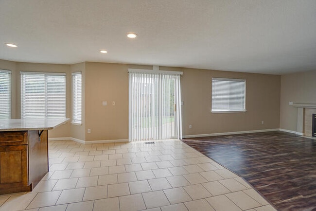 Building Photo - BEAUTIFUL FOUR BEDROOM LOCATED IN THE SHERWOOD SUB DIVISION