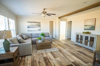 Building Photo - 9600 Jeff Hamilton Rd