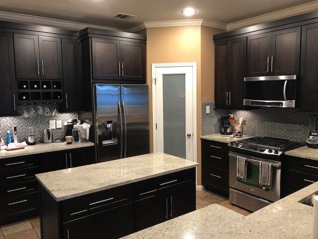 Building Photo - 807 Windhurst