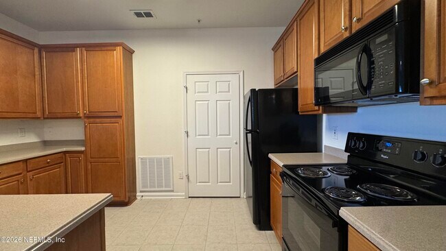 Building Photo - 11251 Campfield Dr