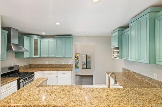 Building Photo - Cul-de-Sac Canyon View Gem – Fully Remodeled 3BR with Vaulted Ceilings in Bonita Villas