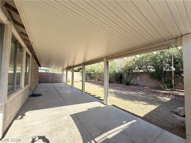 Building Photo - 1936 Bluff Knoll Ct