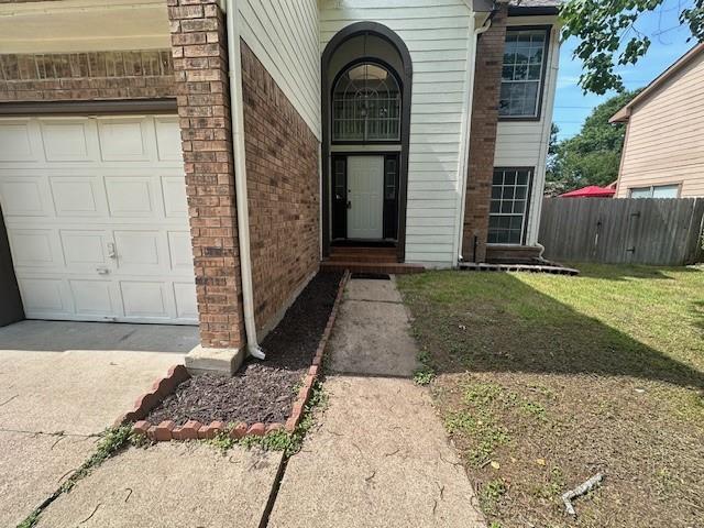 Building Photo - 15818 Oak Mountain Dr