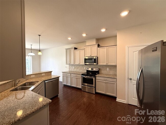 Building Photo - 6911 Agnew Dr