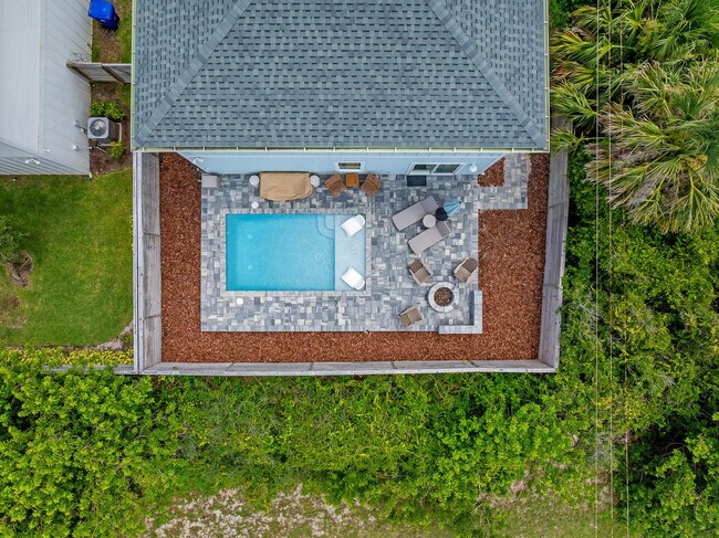 Building Photo - 6824 A1A S