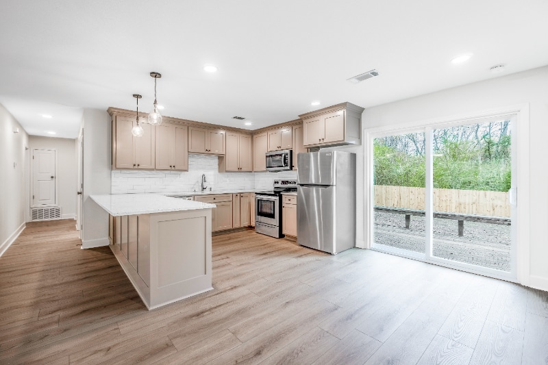 Building Photo - 402 Jefferson St