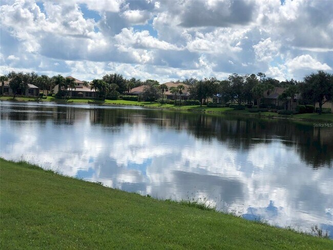 Building Photo - 9916 Sweepstakes Ln