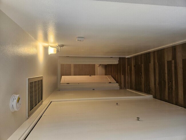 Building Photo - 2342 N 46th St