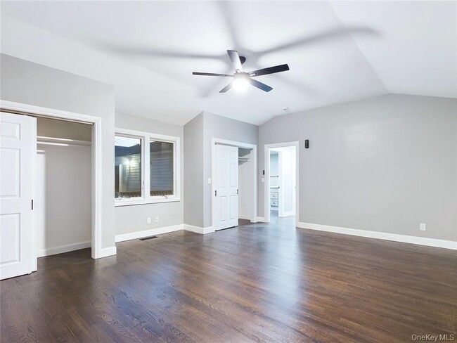 Building Photo - 115 N Clinton Ave