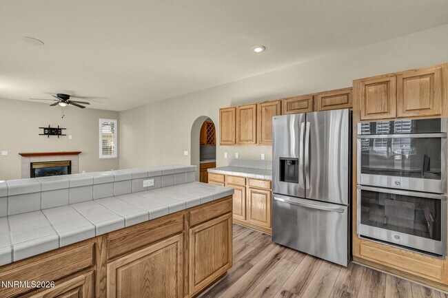 Building Photo - 6490 Brookview Cir