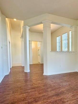 Building Photo - 7450 Ambleside Dr