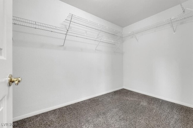 Building Photo - 8932 Bracken Cliff Ct