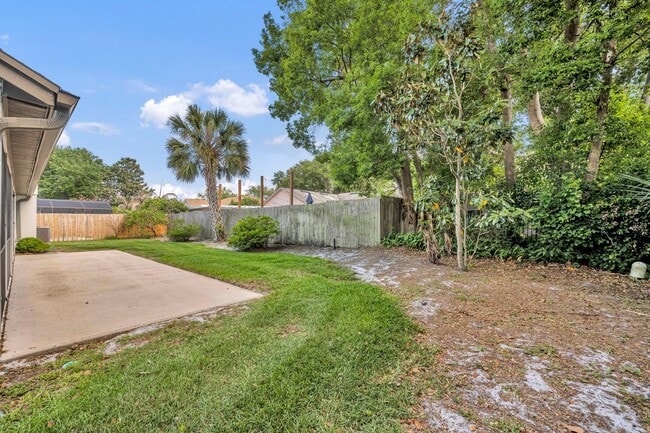 Building Photo - Great Oviedo Home in Bentley Woods!
