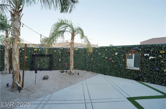 Building Photo - 9239 Beltana Ct