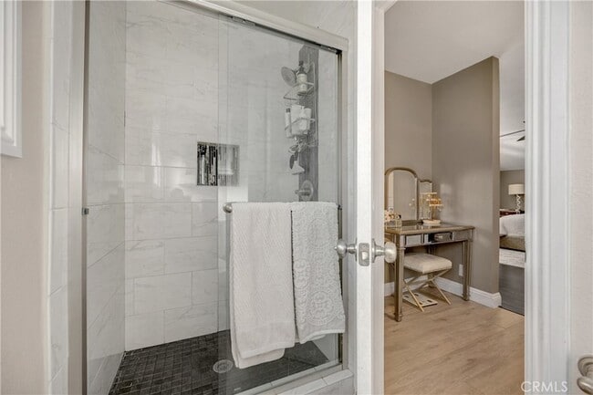 Building Photo - 1320 N Van Gogh Cir