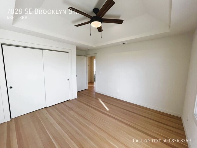 Building Photo - Stunning Newly Renovated 4-Bedroom Home fo...