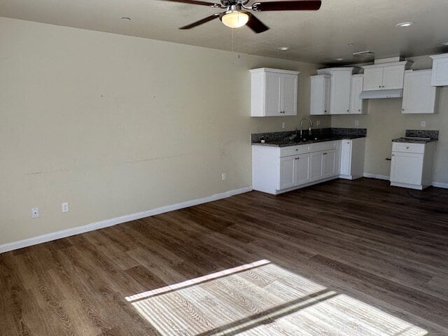 Building Photo - Charming 3 Bed / 2 Bath Duplex with Modern Updates