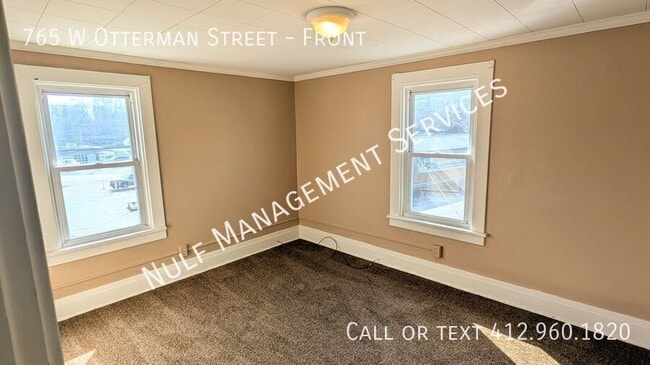 Building Photo - 765 W Otterman St