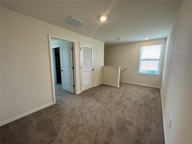 Building Photo - 2907 Rock Sound St