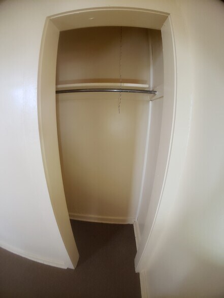 Building Photo - 6529 S Kimbark Ave