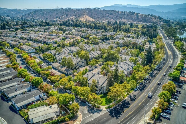 Building Photo - 2-Bedroom/2 bath near Almaden Lake! - $3,400/mo