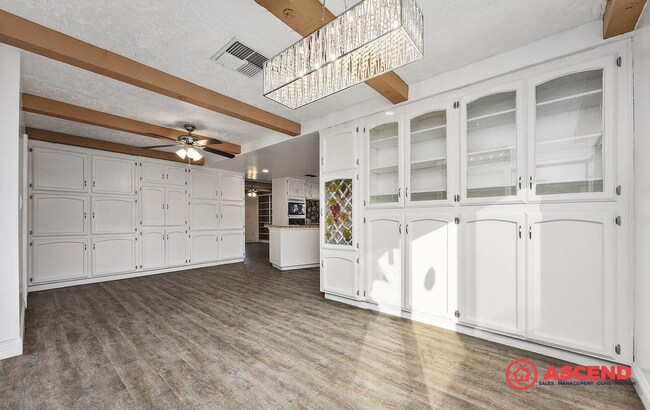 Building Photo - Beautiful 3 Bed, 2 Bath Home with Pool, Solar & Cozy Fireplace